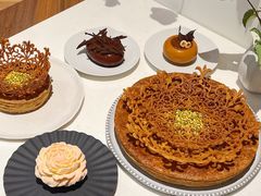 -潮一不贰·法式甜品·生日蛋糕·西式简餐(外滩店)