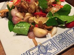 -云海肴·汽锅鸡·云南菜(天山百盛优客店)