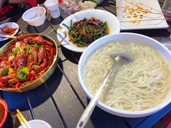 -王钵宴遇王龙虾烧烤旗舰店(中山北路店)