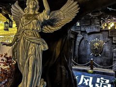 -暴风岛沉浸式体验馆(百联世纪店)