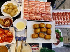 -楼外楼大刀肉传统火锅居(幸福街店)