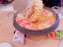 -WOW LUCKY创意韩料(龙阳广场店)
