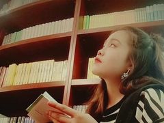 -果戈里书店