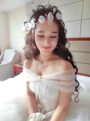 点击看大图 -艾米丽婚纱礼服