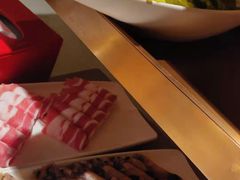 -海底捞火锅(八佰伴店)