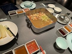 -左庭右院鲜牛肉火锅黑金店(陆家嘴中心店)