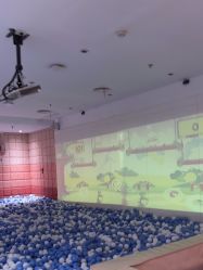 -奈尔宝·儿童乐园·亲子餐厅(华采天地店)