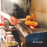 十里堡东八里庄这条街上，十家有9家都有串