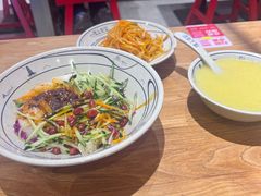 -陇上秦轩西安biangbiang面(EFC欧美金融商业城店)