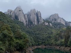 -天姥山