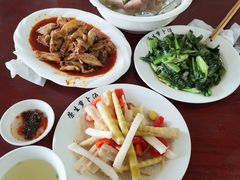 -荣生萝卜汤饭店