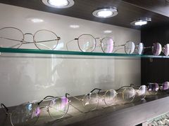 -视野联行眼镜蔡司·依视路官方授权店(顺城店)