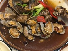 -鑫悦楼煎蟹·16年海鲜大排档