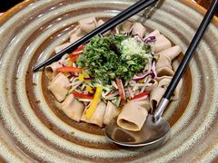 油泼香椿莜面-西贝(东城万达广场店)