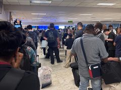 -班达拉奈克国际机场