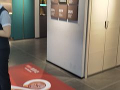 -索菲亚全屋定制衣柜橱柜家具(金源居然之家世纪购物中心店)