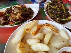 -四姑娘山阿巴郎·藏式花园餐厅