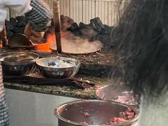 -正宗杨记普洱酸醋米线(总店)