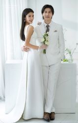 -雪中彩影婚纱摄影·微光艺术中心