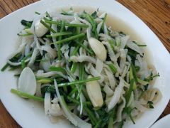 元爆肚丝-南磨房食府(燕莎奥特莱斯购物中心店)
