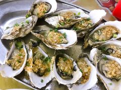 蒜蓉蒸生蚝-乡味海鲜农家菜·巽寮土窑鸡(地道美食店)
