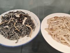 -十二忠手拉面(五福店)