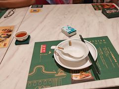-悦得闲广式点心茶楼(蓝鲸世界店)