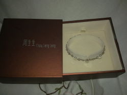 -周生生Chow Sang Sang(新世界店)