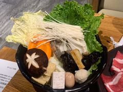 -呷哺呷哺(维多利万悦城店)