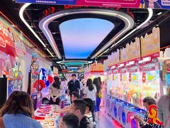 -上海JOYPOLIS环游嘉年华主题乐园