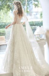 -艾米丽婚纱礼服