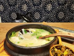 -麦麦山云南菜(复地活力城店)