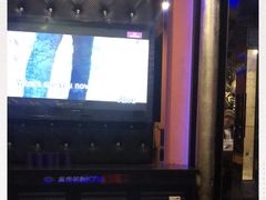 -蓝尊量贩(黄河路店)