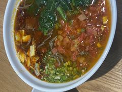 -三好食堂(煎饺·馄饨·肉饼米线·盛世广场店)