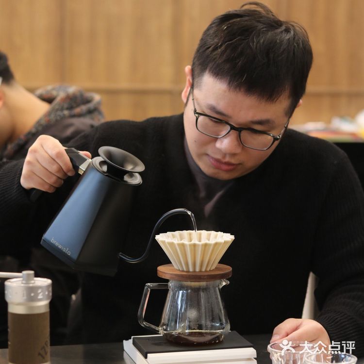 东阳探店｜治愈系公益咖啡店🤎温暖的浪漫🐰