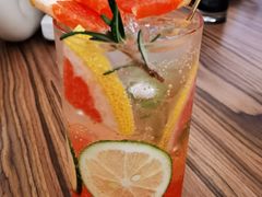 -玲婧胡同·生日蛋糕·餐厅(嘉里城店)