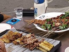 -胡记烧烤(黄山新村总店)