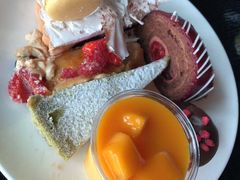 -澳门旅游塔360°旋转餐厅(南湾湖广场店)