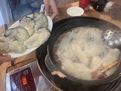 -濠轩阁特色生蚝火锅(水湾路店)
