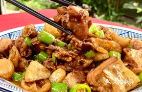 Stir-Fried Chicken (Half Chicken)