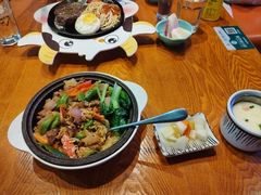 -豪客嘉族·麦尼顿西餐厅(乐福天下店)
