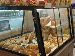 -光明牛奶棚(南泉店)