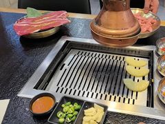 -臻牛烤肉