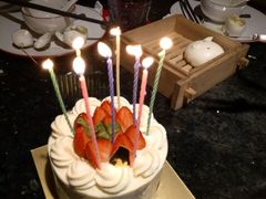 -花花卷卷·鲜食蛋糕(静安久光百货店)