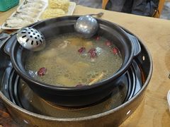 -濠轩阁特色生蚝火锅(水湾路店)