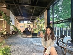 -J Create城市露营咖啡·简餐·宠物(上海动物园店)