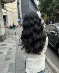 -镁连社·美联社