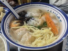 虾肉馄饨-长人馄饨铺(解放街店)