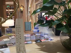 -覔书店(壹方城店)