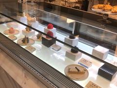 -Fridi Patisserie Cafe